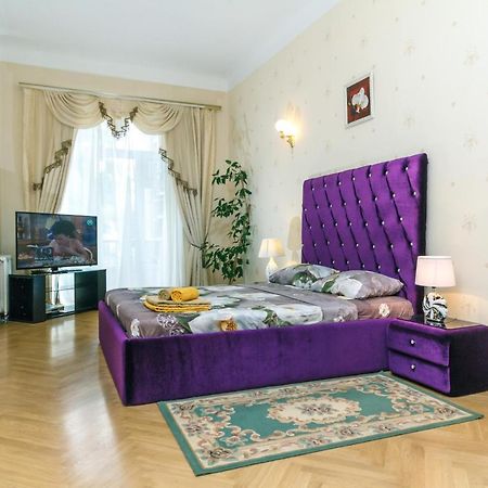 Khreschatyk Apartments Kiev Ngoại thất bức ảnh